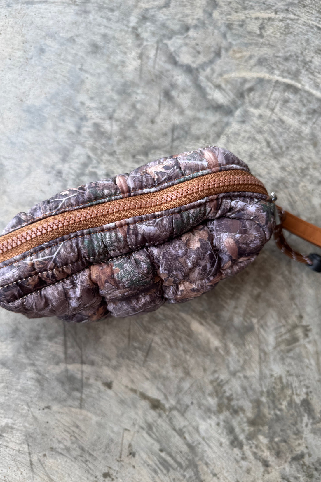 PREORDER- MINI PUFF CLUTCH BAG