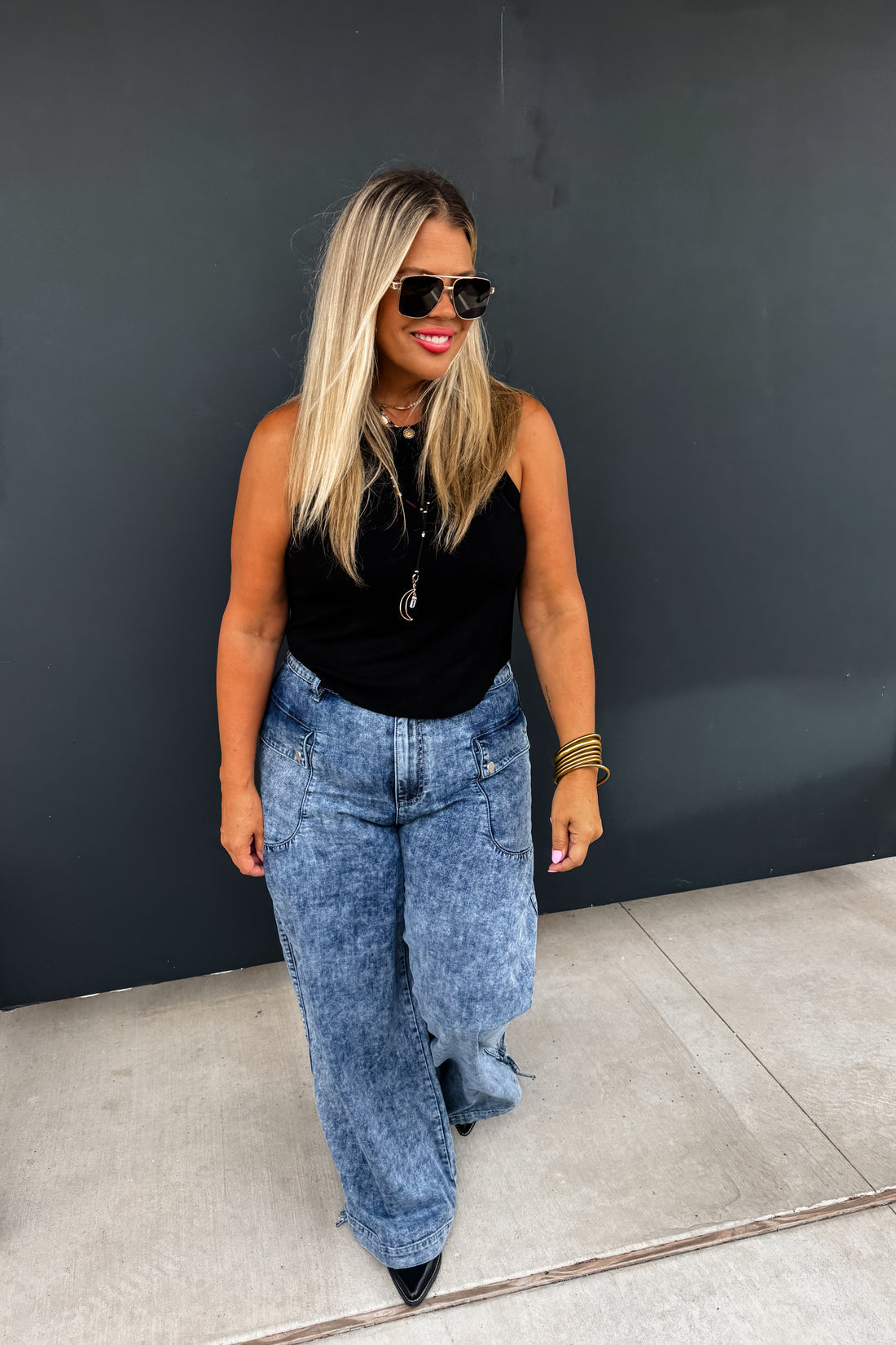 CHARLIE CINCH HEM WIDE LEG JEANS
