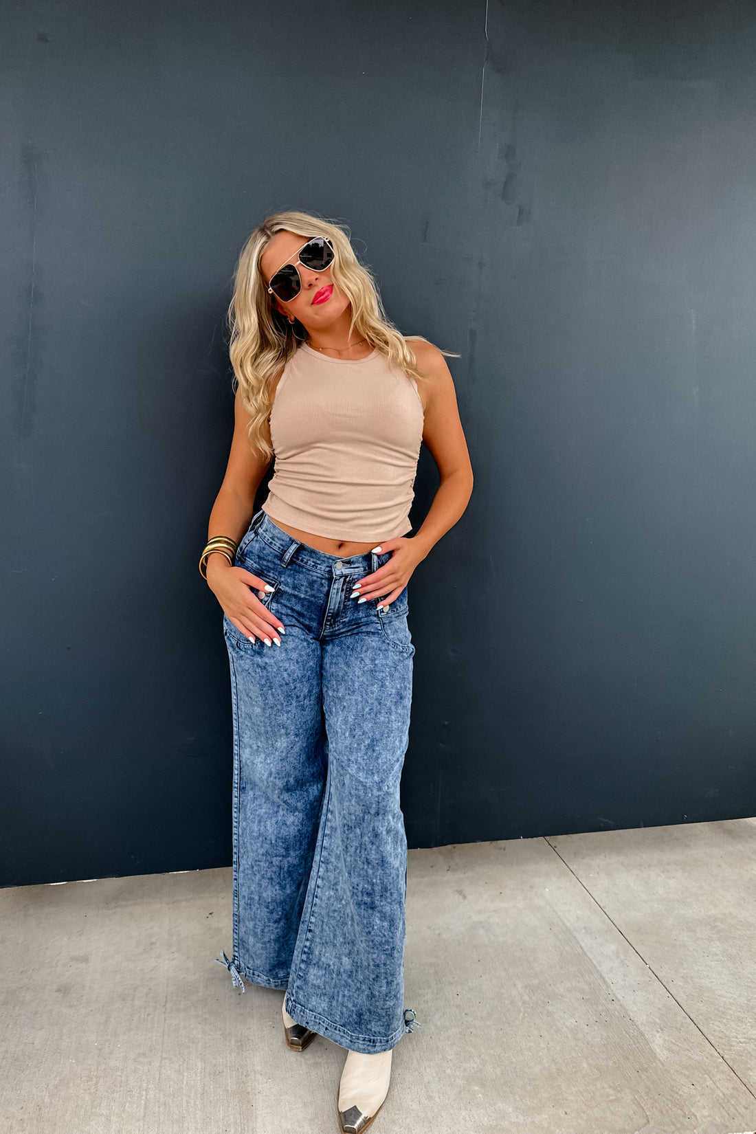 CHARLIE CINCH HEM WIDE LEG JEANS
