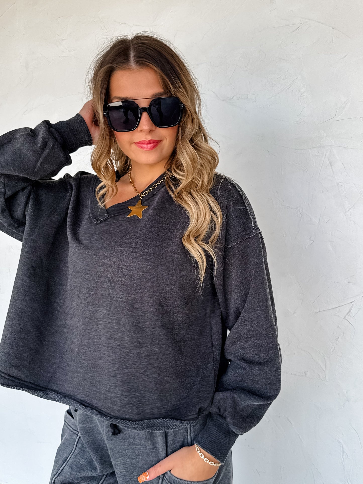 PREORDER- FADED FEELS VNECK PULLOVER