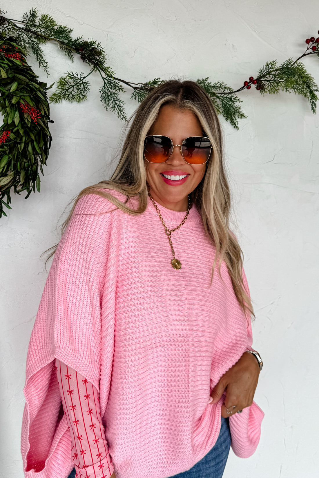 PREORDER- CHRISTMAS MEG PULLOVER PONCHO