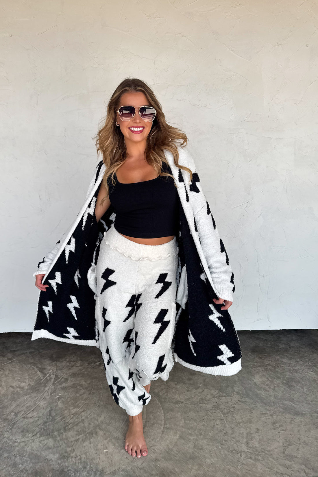 PREORDER- 2 IN 1 LIGHTING & CHEETAH CLOUD CARDIGANS (REVERSIBLE)