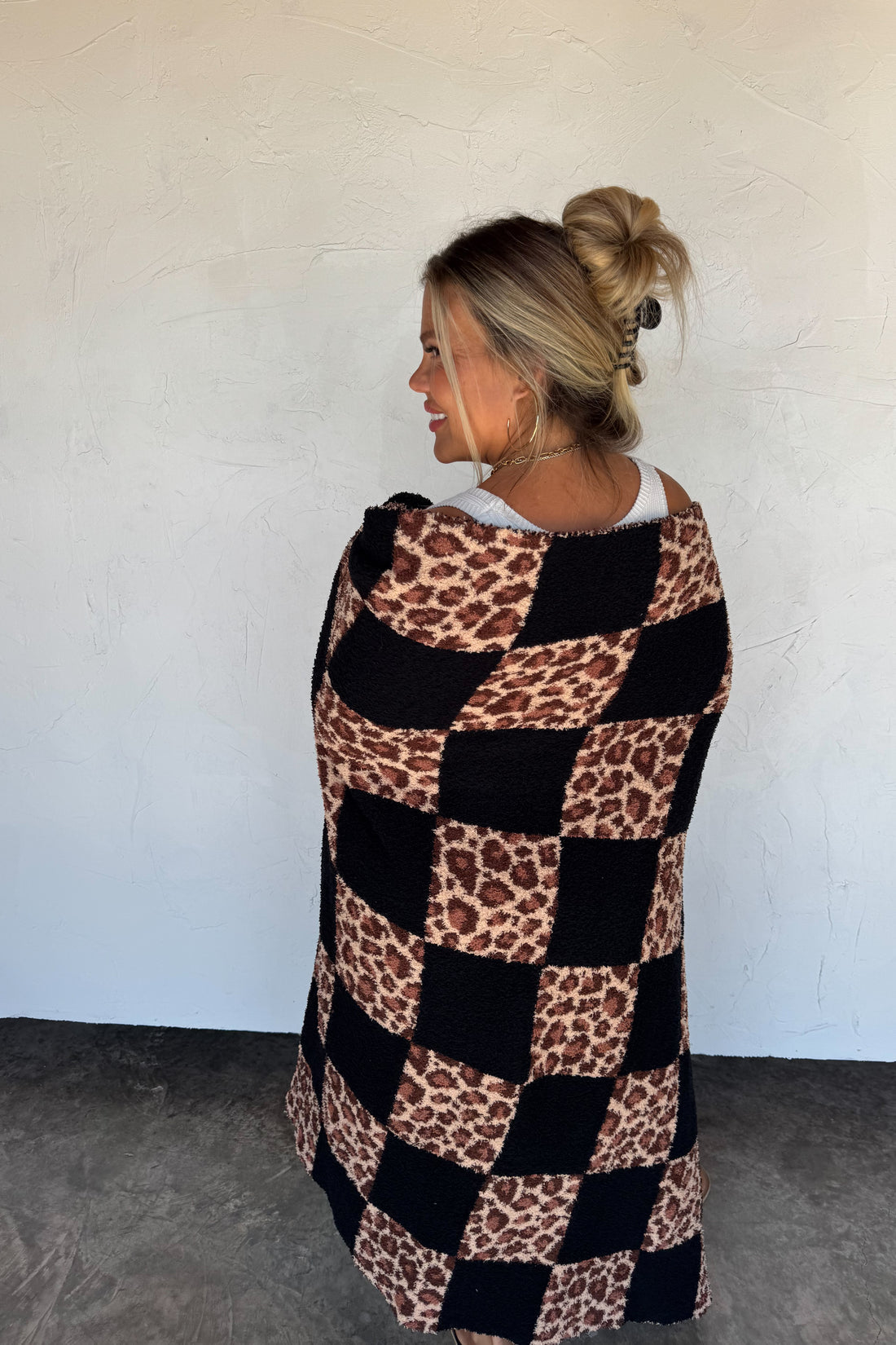 PREORDER- CHECKER CHEETAH CLOUD BLANKET