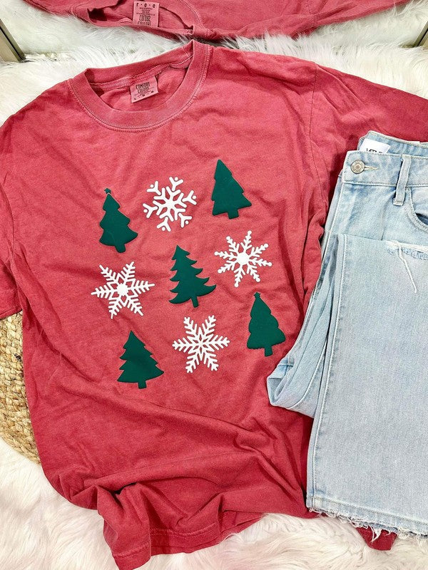 Tree And Snowflake Checkered Puff Tee