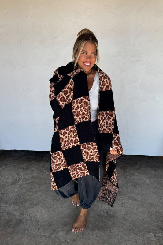 PREORDER- CHECKER CHEETAH CLOUD BLANKET