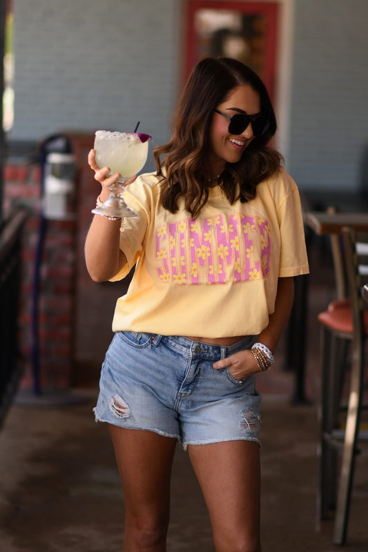 Summer Daisy Tee