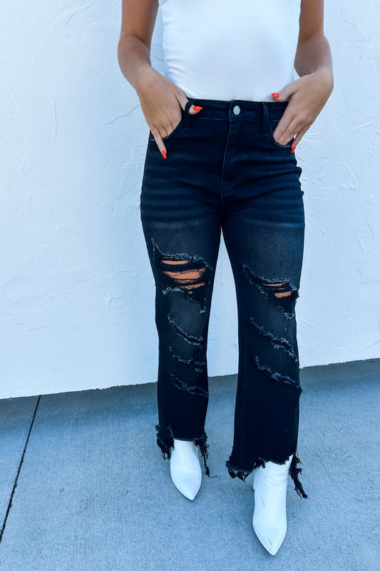 PREORDER- BLACK URBAN DISTRESSED CROP JEAN