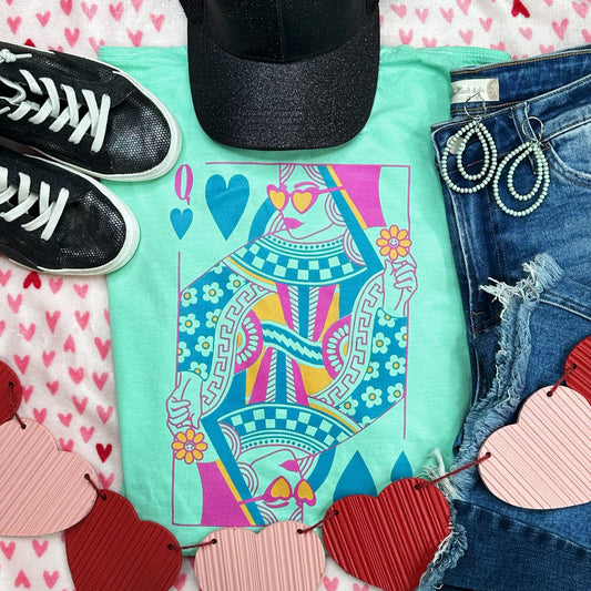 Queen of Hearts  Tee